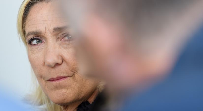 Marine Le Pen kérelme süket fülekre talált