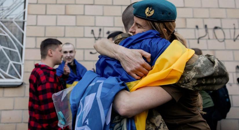 Az ukrán nőket is utolérte Zelenszkij tébolya: sokan már most súlyos bírságra számíthatnak