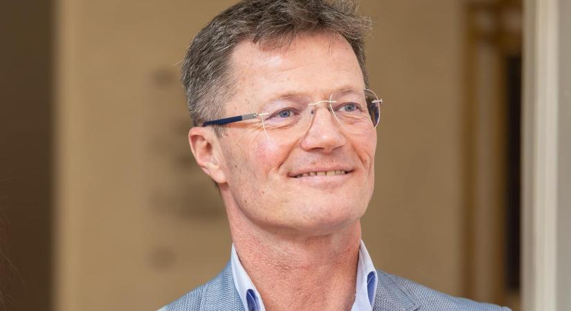 Stohl András padlóra került: barátai tartják benne a lelket a válás során