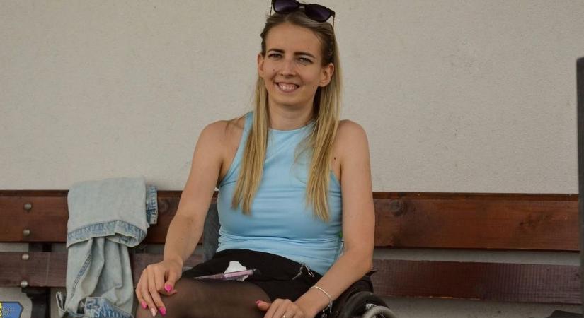 Mindennél jobban szeretne újra járni a borsodi lány, aki egyik napról a másikra kényszerült tolószékbe