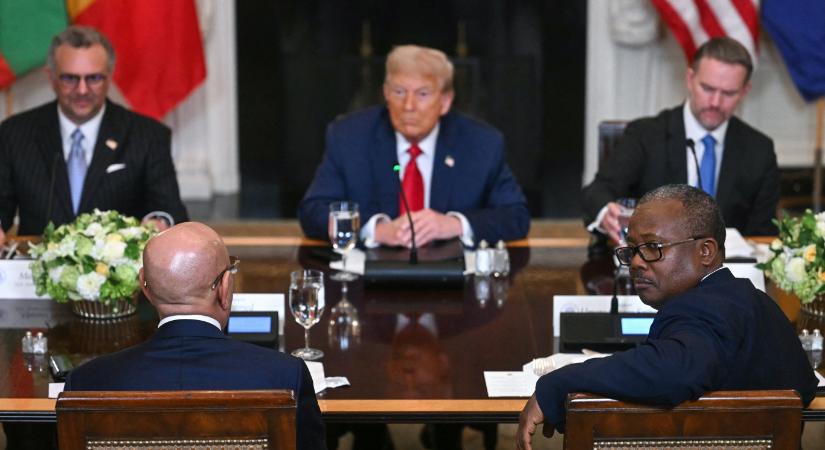 Trump rácsodálkozott a libériai elnök angoltudására, pedig az az ország hivatalos nyelve