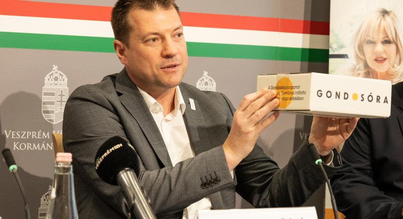 850 millióba kerül a Gondosórával kapcsolatos kampány, ennek a része lehet a kormányt dicsérő hírlevél ajánlása is