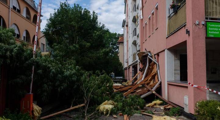 Óriásit ugrott a bejelentések száma a vihar miatt – erre számíthatnak a kárvallottak