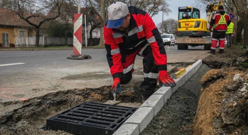 Lakótelepi utak, járdák, parkolók – nagyot fejlesztene a város