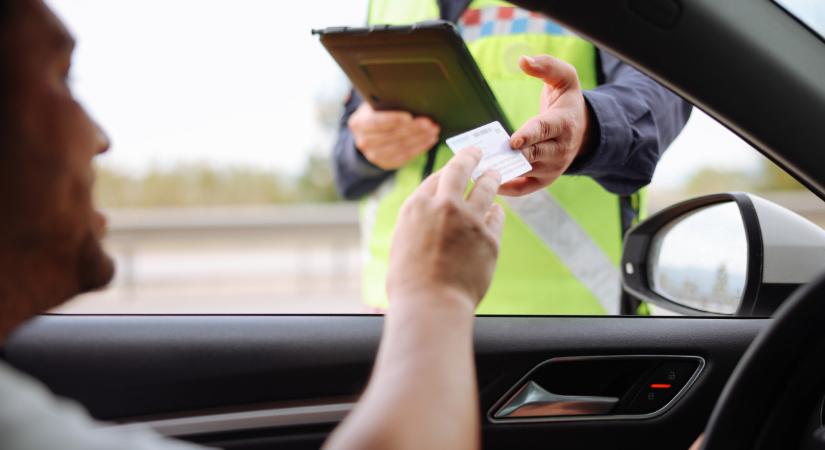 Egy apró hiba, és már repül is a több tízezer forintos bírság, rengetegen nem is tudnak róla