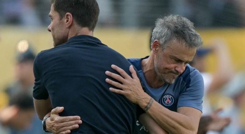 Real-verés: Luis Enrique védelmébe vette Xabi Alonsót