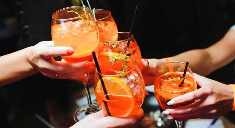 Ezért cserélik le sokan az alkoholt mocktailre