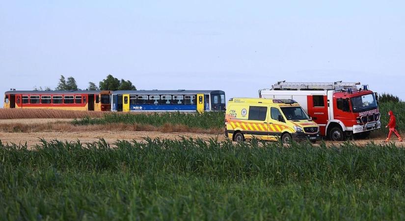 Síneken fekvő embert gázolt a vonat, friss felvételeken mutatjuk a tragédia helyszínét