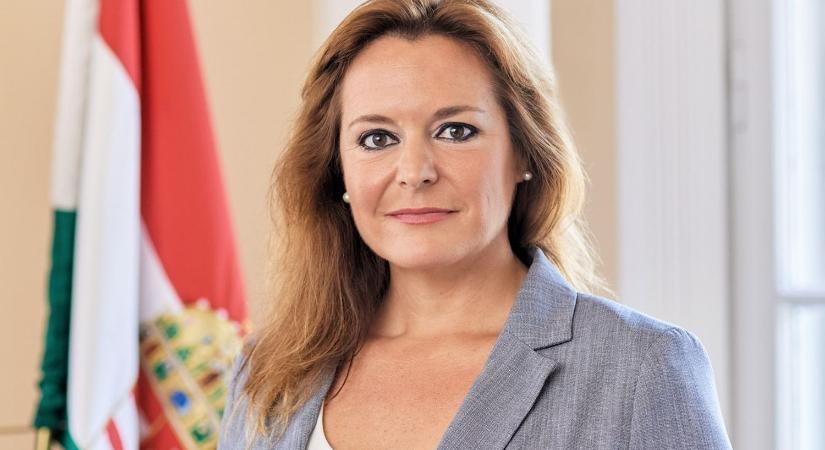 Idén nagyobb kerettel és kedvezőbb feltételekkel segíti a vállalkozásokat a Széchenyi Kártya Program – jelentette be Vitályos Eszter (VIDEÓ)