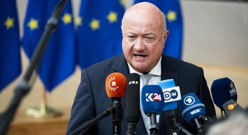 Ketyeg az óra: az Európai Unió eljárást indított Ausztria ellen – éppen Magyarország helyére kerül