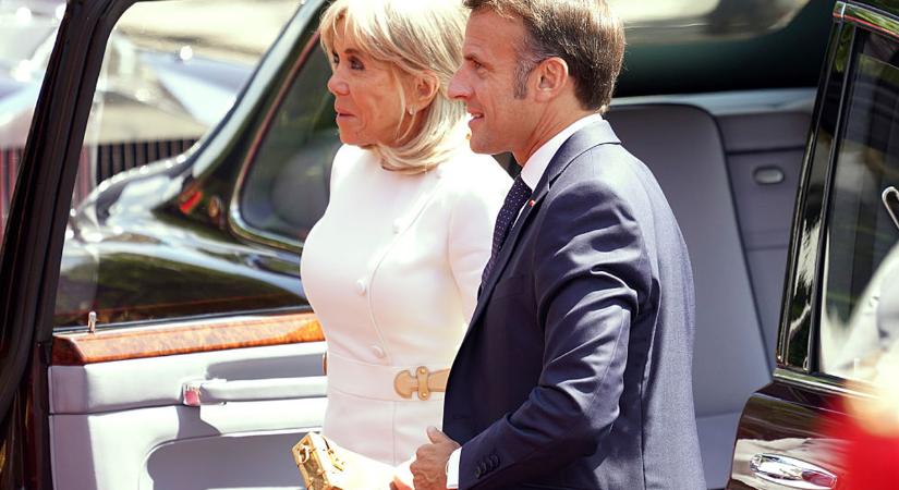 Ismét kínos jelenetet rendeztek Macronék