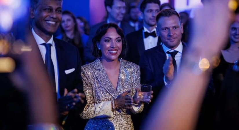 Orbán Ráhel évek óta nem érdekelte annyira a magyarokat, mint most, hogy költözik