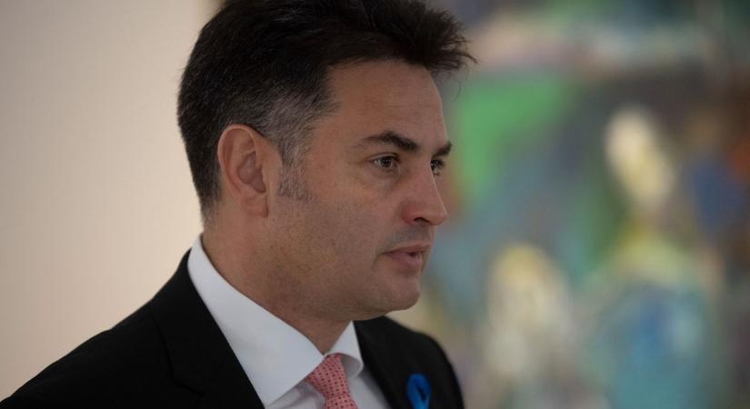 Nem nagyon adakoztak Márki-Zay Péter követői, részletekben fizet Zaid Naffa tiszteletbeli konzulnak
