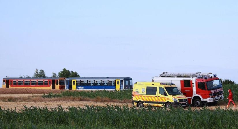 Döbbenetes tragédia rázta meg a települést: friss felvételek a vonatgázolás helyszínéről (VIDEÓ)