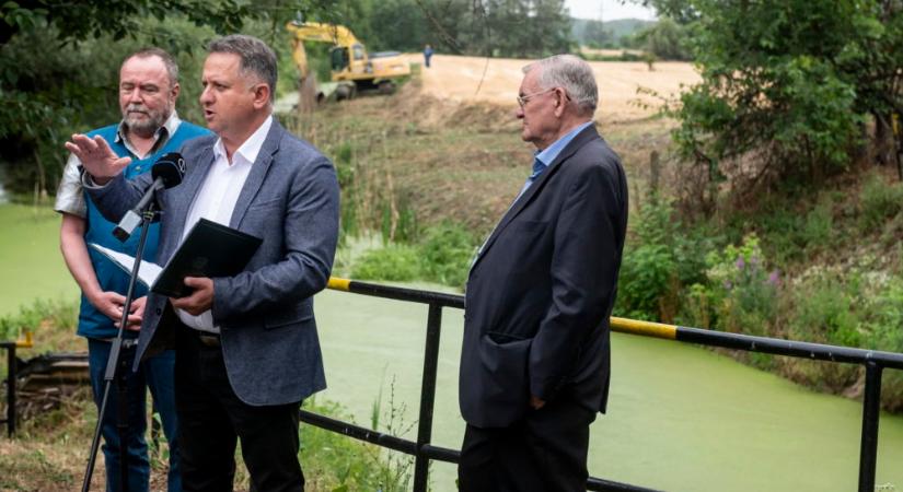 Ökológiai vízpótlás kezdődött az Ős-Sárvízen