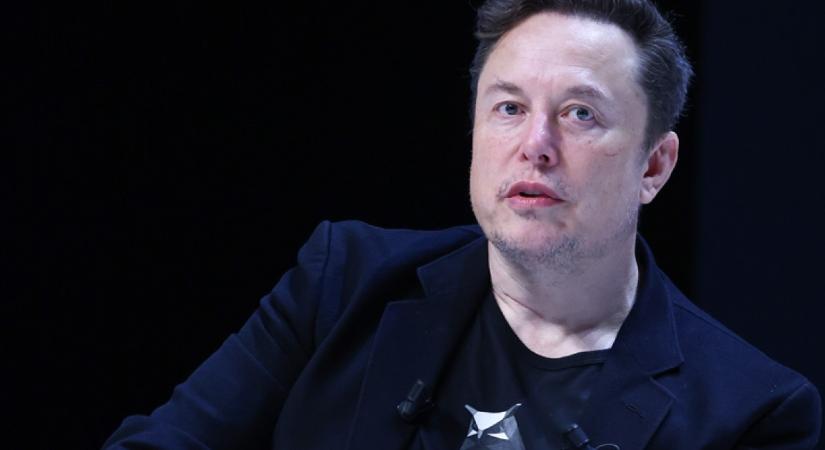 Hitlert dicsőítette Elon Musk mesterséges intelligenciája, panaszt tettek a felháborodott felhasználók