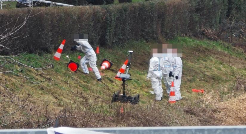 Sokkoló videó: így találták meg a rendőrök az elásott férfi holttestét Szombathelyen