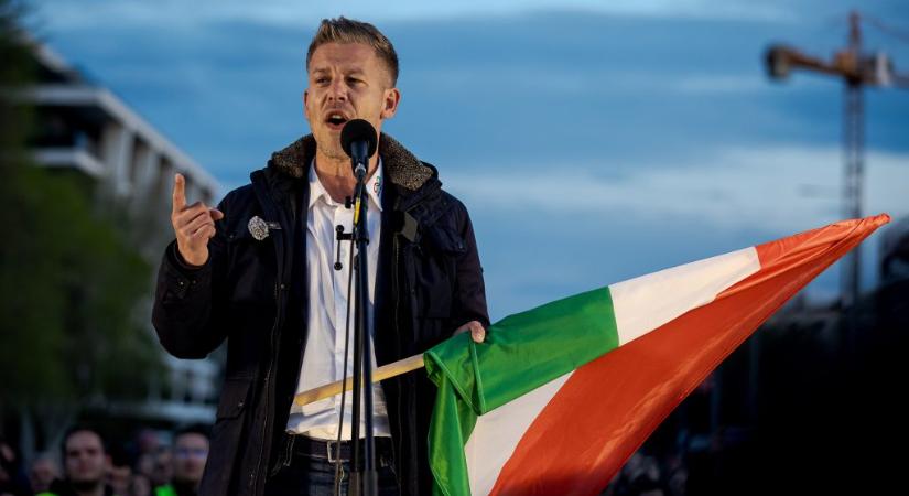 Magyar Péter: Ami ma történt, az fekete betűkkel íródik be a magyar történelembe