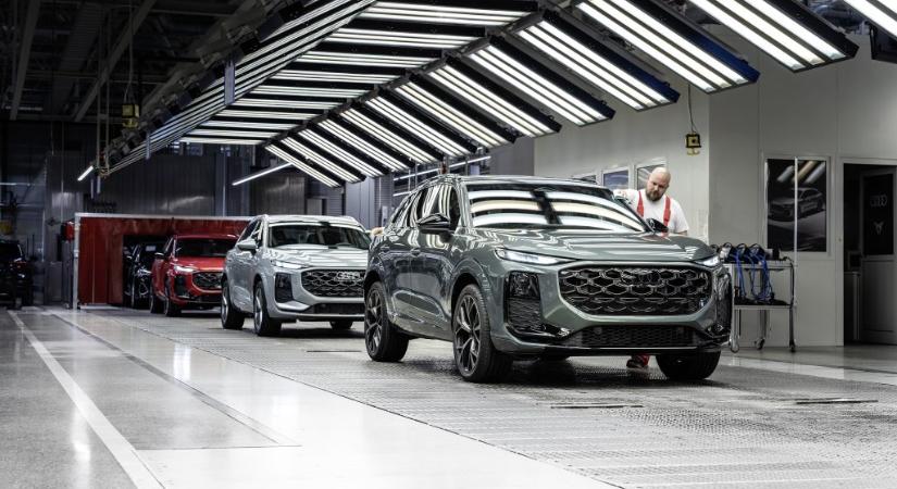 Brüsszeli elnyomásról beszélt Orbán Viktor a győri Audi-gyár eseményén