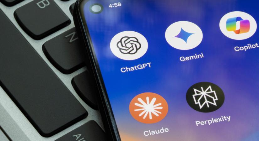 Musknak ez is összejött: a techguru chatbotja gyűlöletkeltő üzeneteket sugároz