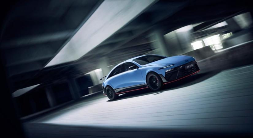 Goodwoodban mutatta be a Hyundai az Ioniq 6 N-t, amivel megszületett a közúti elektromos versenyautó
