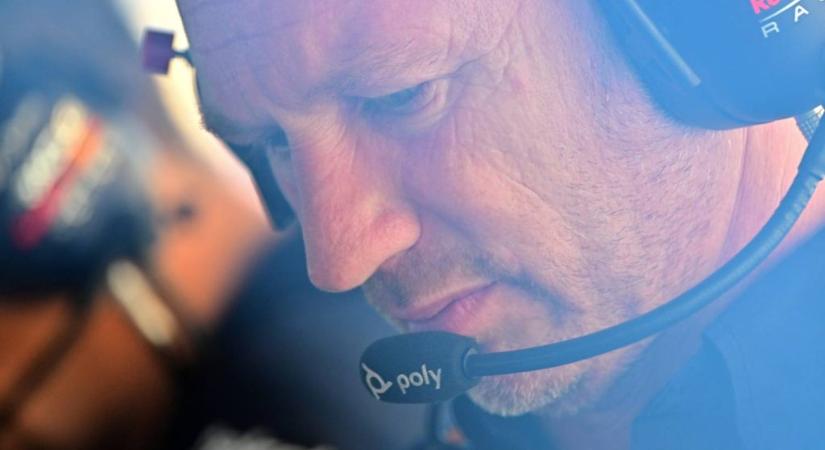 F1: könnyekben tört ki a kirúgása után a Red Bull csapatfőnöke