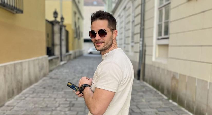 A tengerről jelentkezett be Veréb Tamás