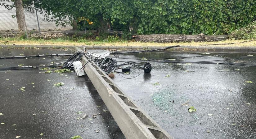 Sok helyen még mindig tart a viharkárok felszámolása