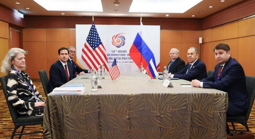 Marco Rubio Kuala Lumpurban tárgyalt Szergej Lavrovval, aki új ukrajnai rendezési ötlettel állt elő