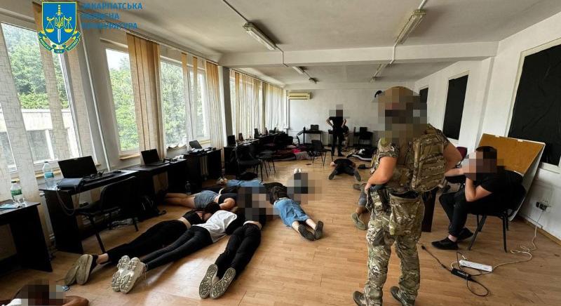 Az ügyészség átadta a bíróságnak egy kárpátaljai fiktív call center ügyét