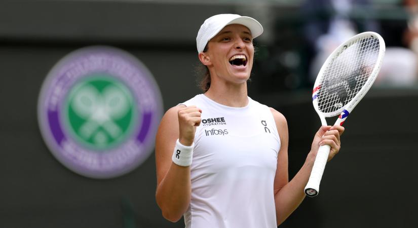 Swiatek két gémet engedett és először döntős Wimbledonban