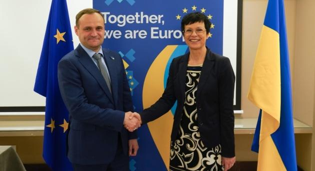 Kuleba és Marta Kos tárgyaltak Ukrajna EU-csatlakozásának további lépéseiről