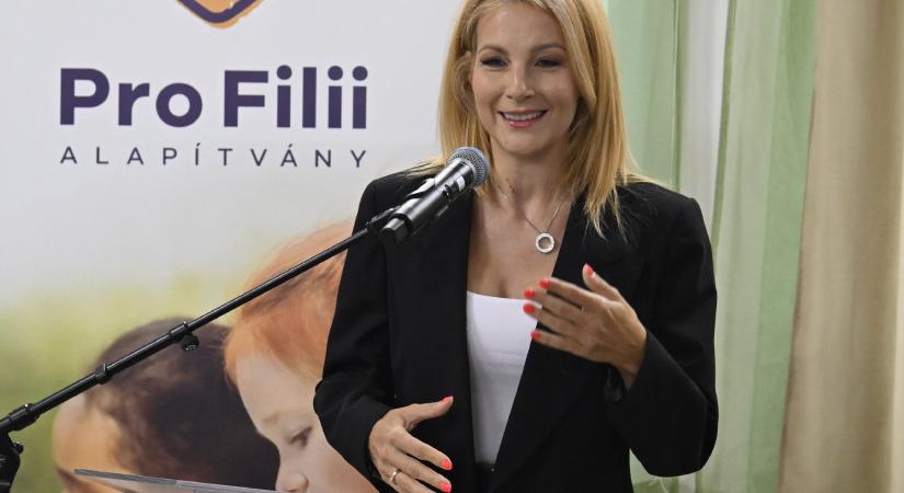 Csaknem félmilliárdért vett termőföldet Várkonyi Andrea