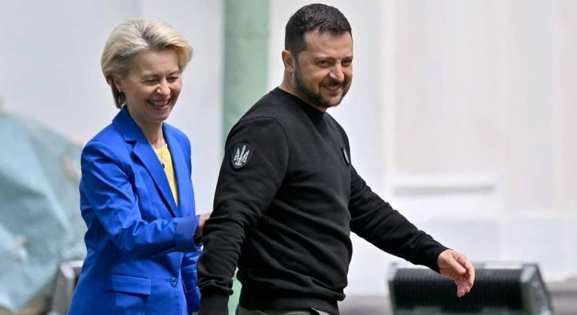 És mindeközben Zelenszkij, aki mindent tud az ilyen és hasonló szörnyűségekről, ott mosolyog Brüsszelben – és pusziszkodik Ursulával