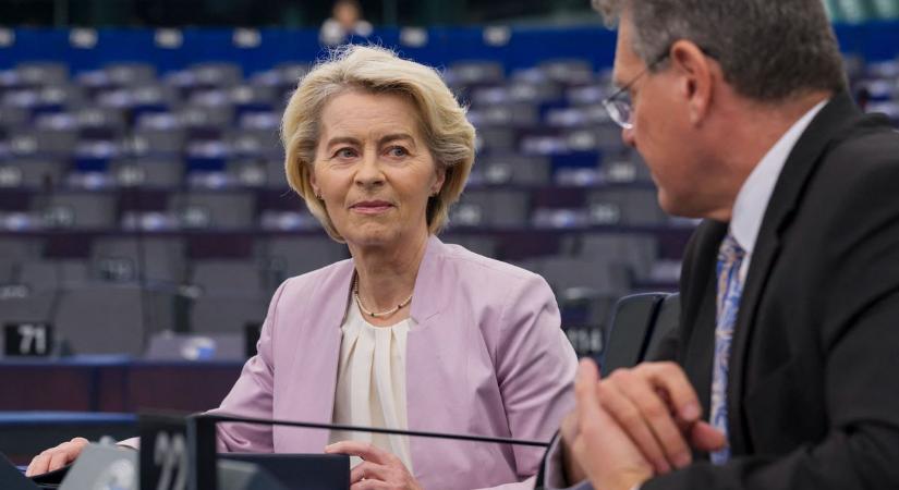 Fontos megállapítást tett a Fidesz EP-képviselője: Von der Leyen megtarthatta pozícióját, de nem lehet őszinte az öröme