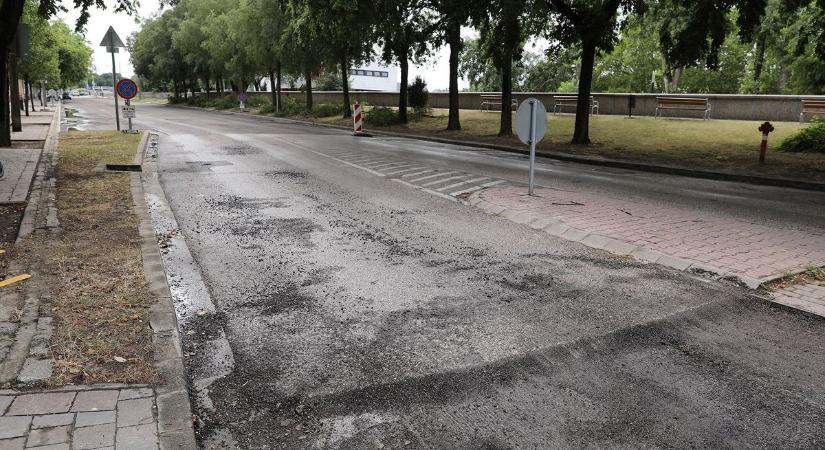 Folytatódik a forgalmas győri út felújítása