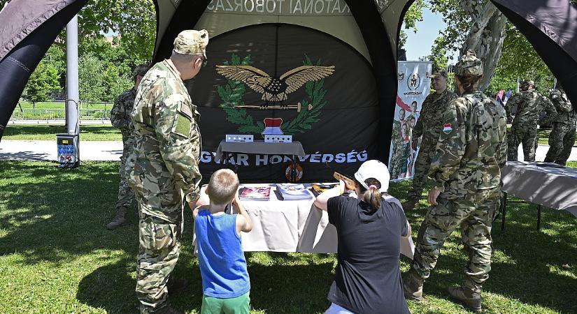 Minden magyartól elszedtek 127 ezer forintot, Európa mégis végveszélyben