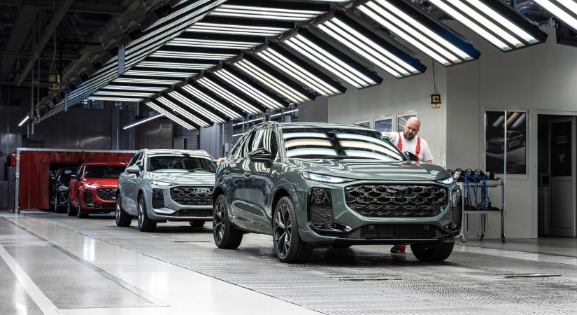 Már készül az Audi Q3 új generációja Győrben