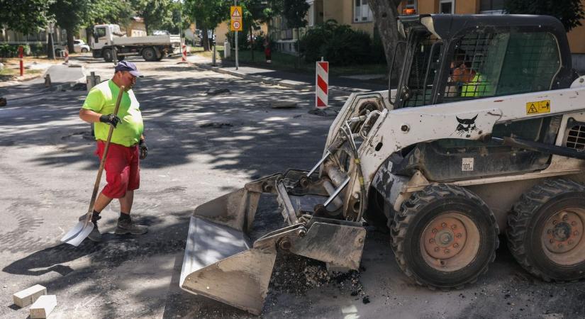 Egy év alatt elkészült a Köztelek utca Győrben
