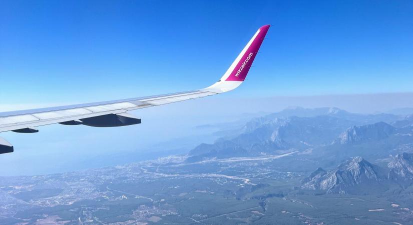 Leminősítette a Wizz Air holdingvállalatát a Fitch Ratings