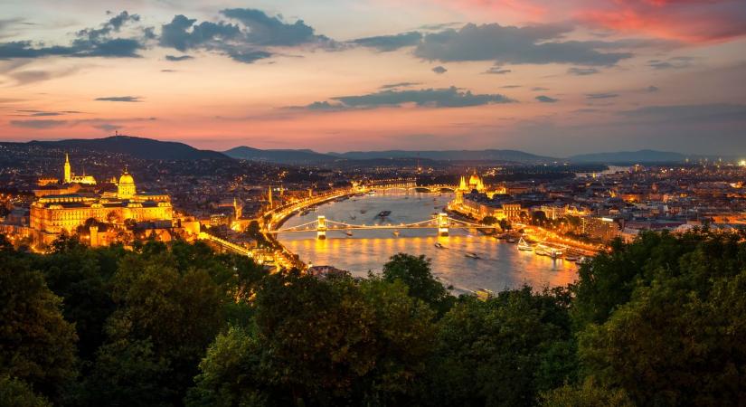 Megszületett a döntés Budapest világörökségi helyszíneiről: így érinti a Duna-partokat és az Andrássy utat – hosszú évek óta nem történt ilyen
