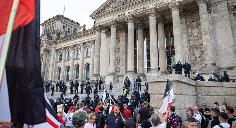 Bundestag: a washingtoni események Berlinben is megtörténhetnek