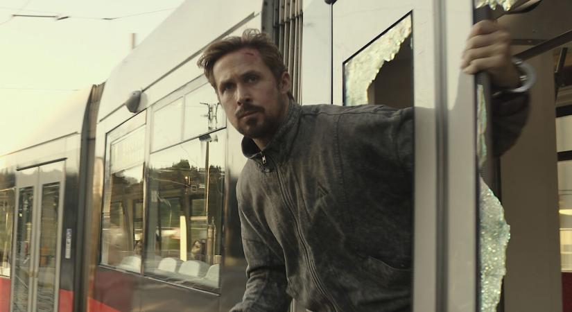 Hihetetlen fogadtatás érte a Netflix akció-thrillerét - Ryan Gosling pislogni sem hagy időt