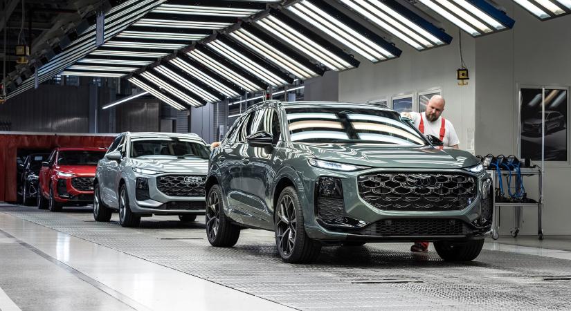 Orbán Viktor is megnézte az új Audi Q3 termelésindítását Győrben