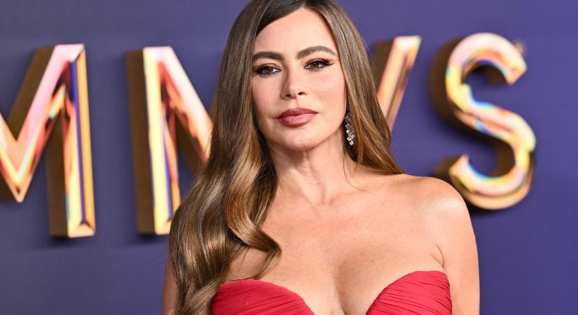 Sofia Vergara 53 éves lett, és bikiniben ünnepelt: elképesztő alakját látva neked is leesik az állad