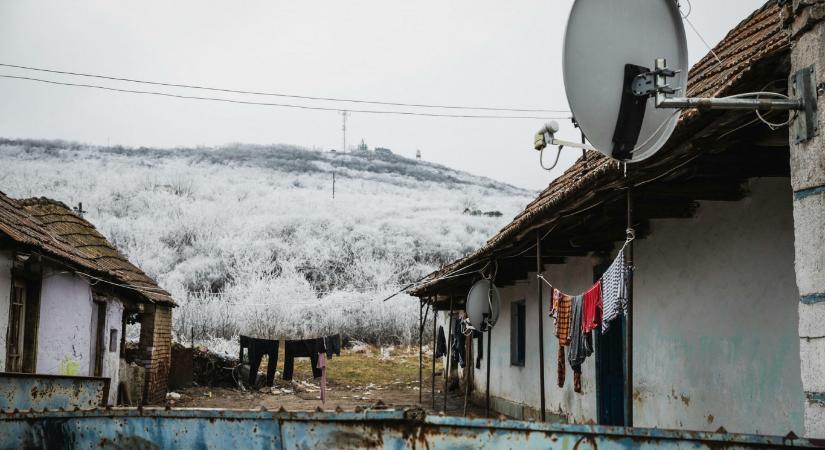 Végzett a KSH a nagy vihart kavart szegénységi adatok revíziójával, azt továbbra sem árulja el, hogyan hozta ki, hogy családok tömegesen nem fizették, hanem kapták az adót