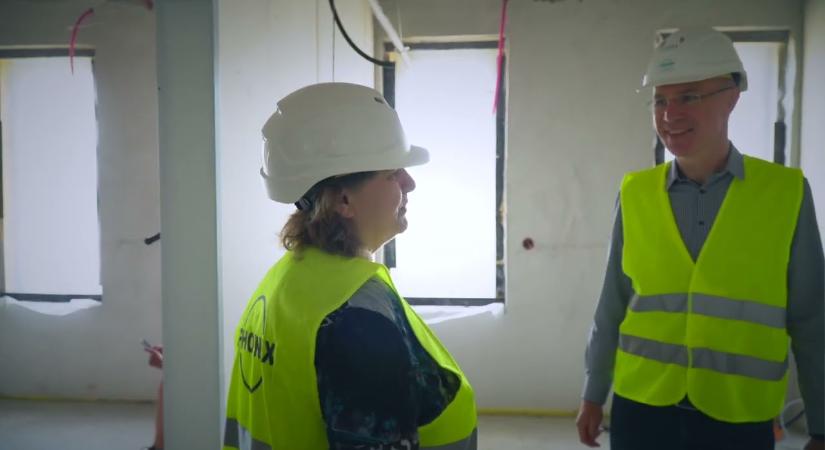 Jó ütemben halad a PHOENIX Pharma új Győri Logisztikai Központjának építése
