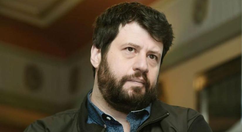 „Utoljára a szocializmusban volt ilyen” – Puzsér kávézójánál robbant a lakossági düh Ferencvárosban