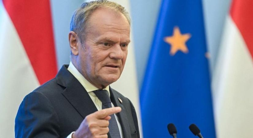 Hatalmas pofont kapott Tusk: már Lengyelországban is őt hibáztatják, nem Orbánt