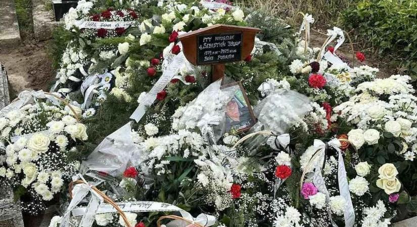 Szívszorító: megtalálták a halálra vert magyar férfi sírját Ukrajnában (FOTÓK)